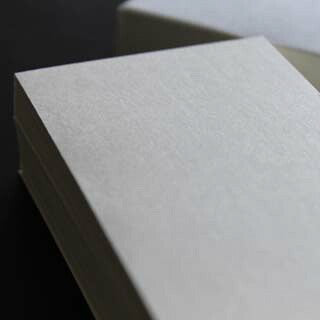 名刺 4号 特製 100枚 / 箱 【 名入れ 印刷なし 紙の販売です 】 【4号 スタンダード 薄口】