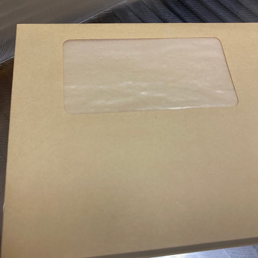 封筒 クラフト封筒 長3 エコ窓付封筒 窓 45×90mm クラフト 85g センター貼 枠なし 100枚 mn1104 | 窓付き封筒 窓付封筒 長形3号 A4 a4 3つ折り 長3封筒 長形3号封筒 窓付き